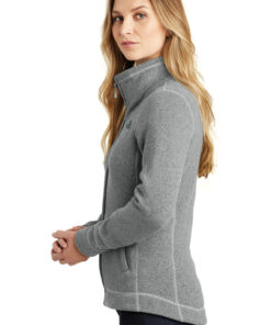 The North Face Ladies Sweater Fleece Jacket - Image 3