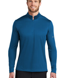 Nike Dry 1/2-Zip Cover-Up